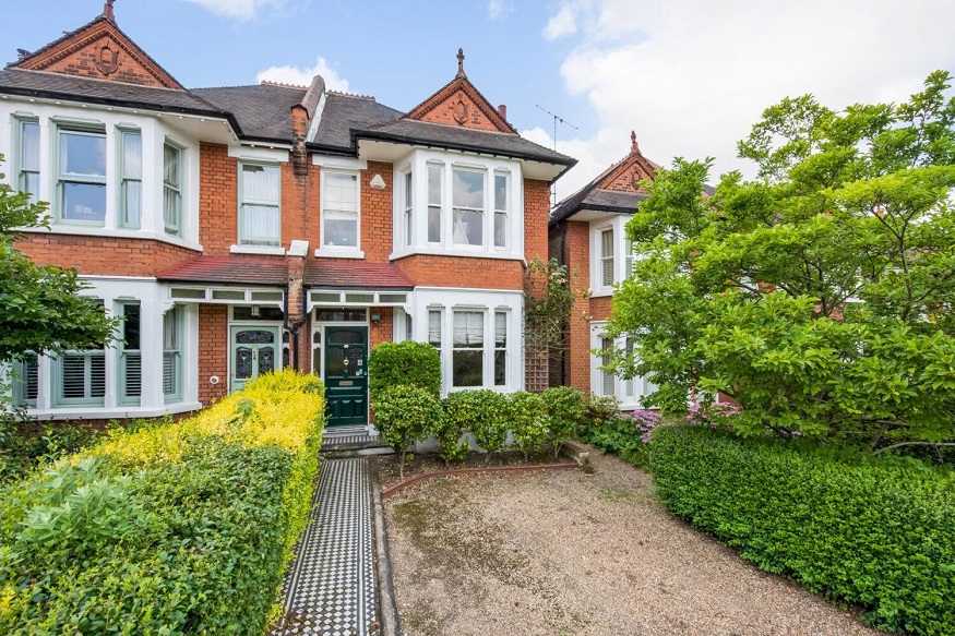 Why Long-Term Tenant Retention Is Becoming a Priority for Dulwich Village Landlords
